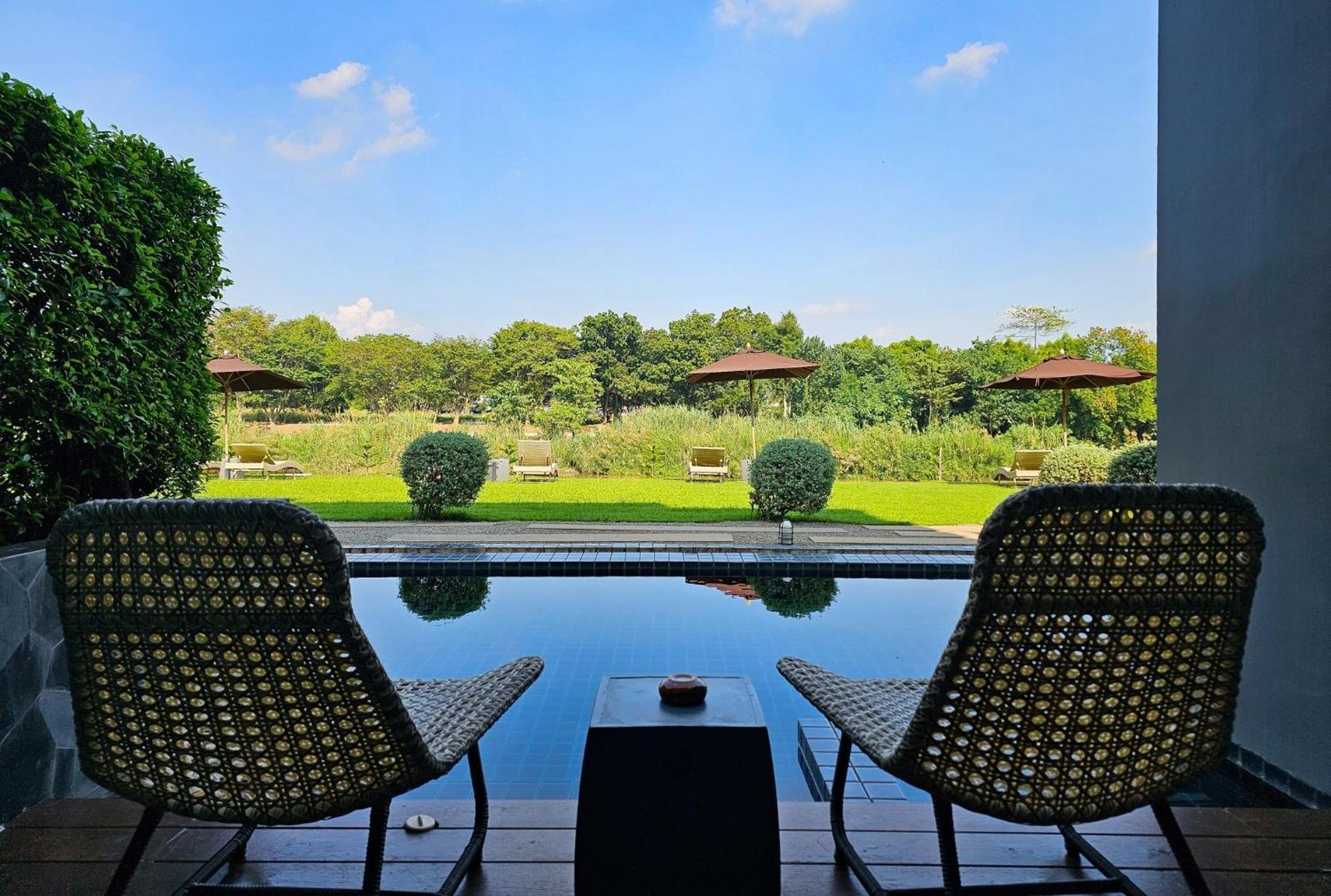 Zensala Riverpark Resort-SHA Extra Plus Chiang Mai Exterior foto